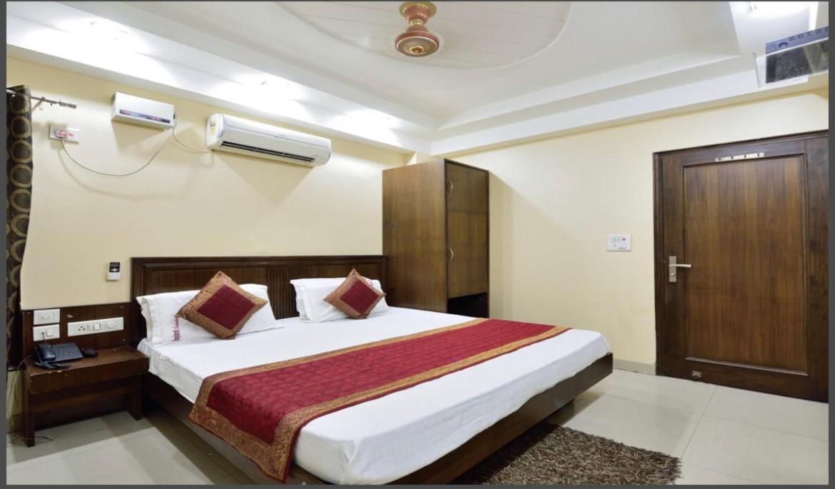Hotel Gaylord International - New Delhi Eksteriør bilde